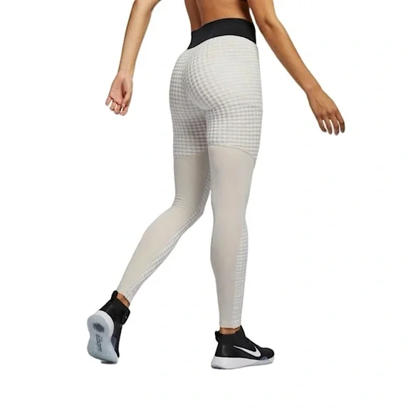 Nike Pro Hyperwarm Training Leggings Pants Womens Size Medium NWT - Main Image